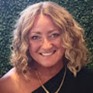 Meet your Posher, Stacy